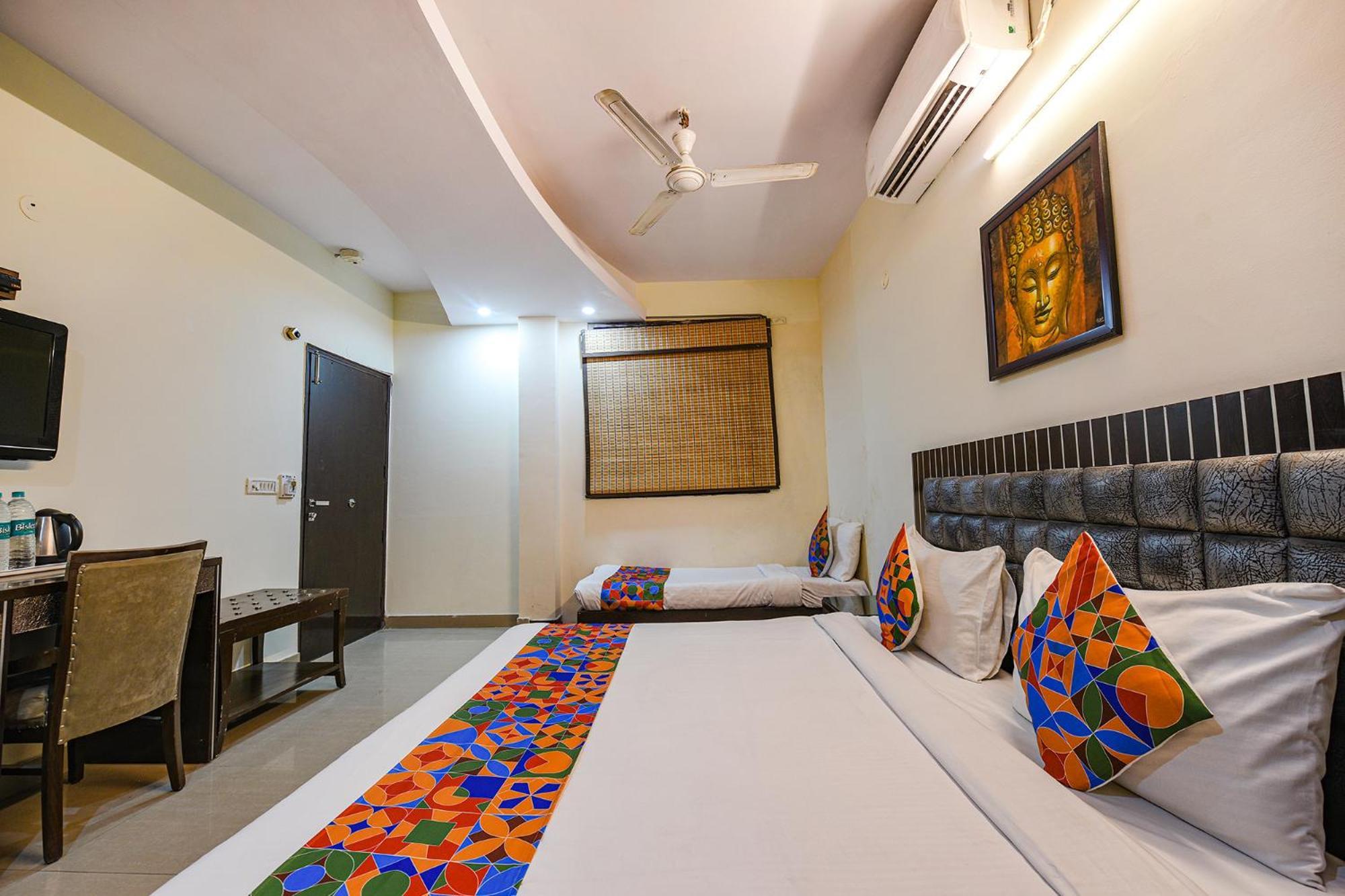 Fabhotel Swiss International Patel Nagar New Delhi Exterior photo